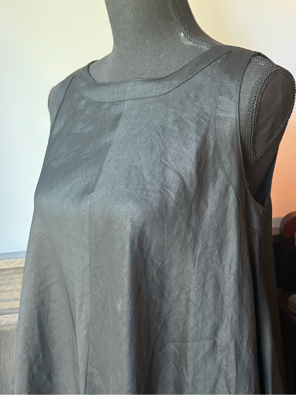Andrea Jovine Black Linen Sleeveless A-Line Dress Sz 4 EUC - Picture 2 of 6